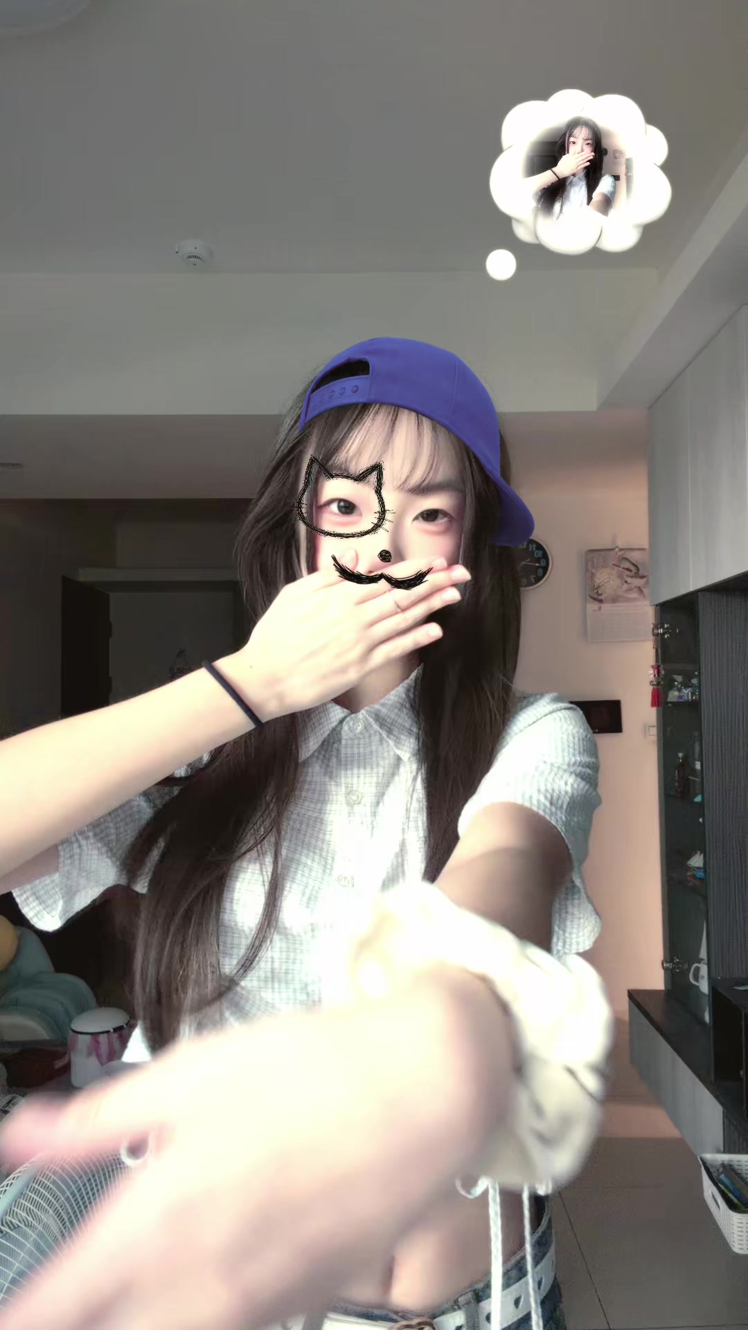 @嗯居^