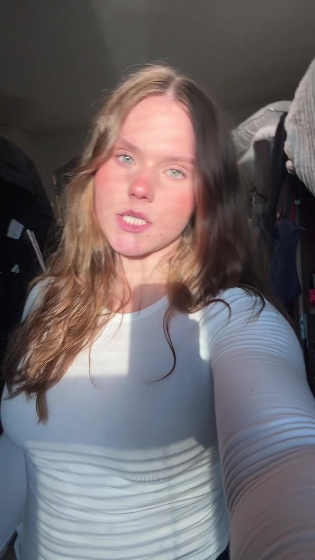 @Hi