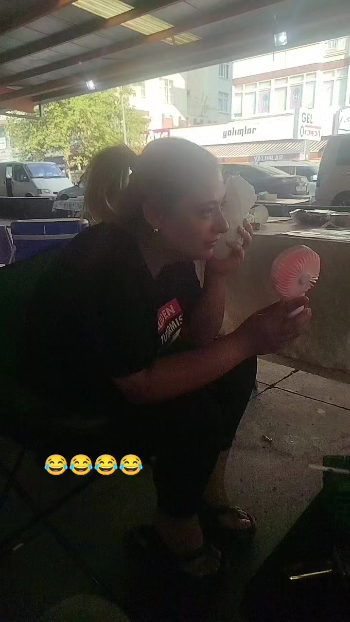 @CaqLa