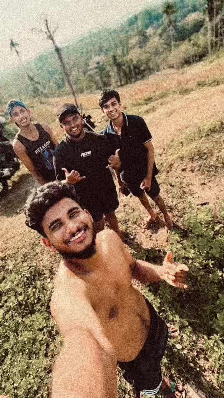 @𝓐𝓼𝓲𝓷𝓭𝓾🍃