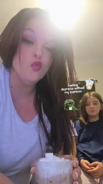 @🎀curvybratbabe71