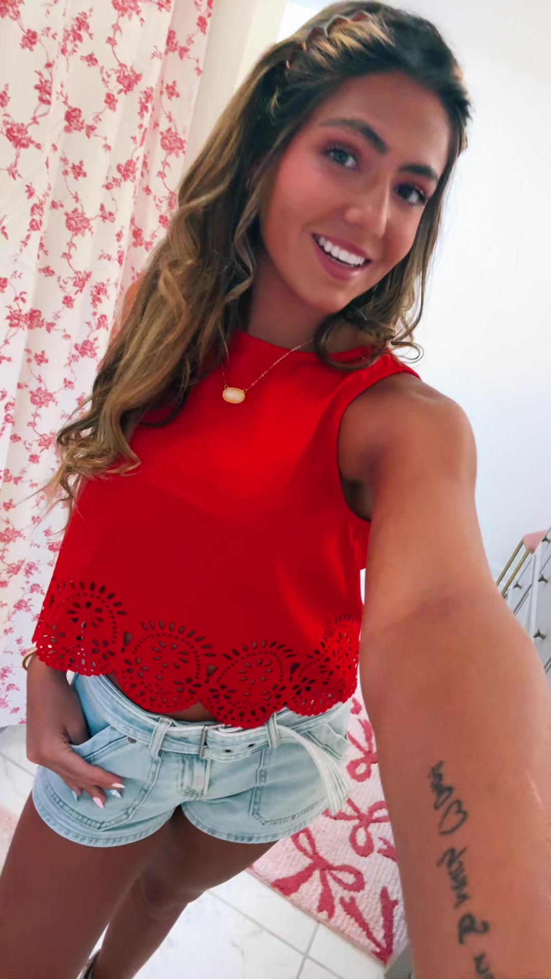 @Isabella