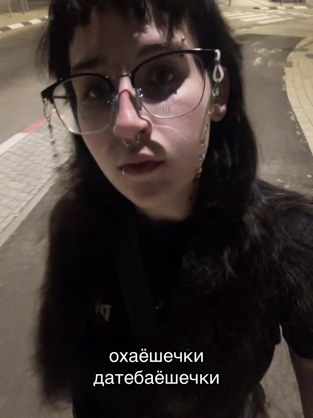 @︎