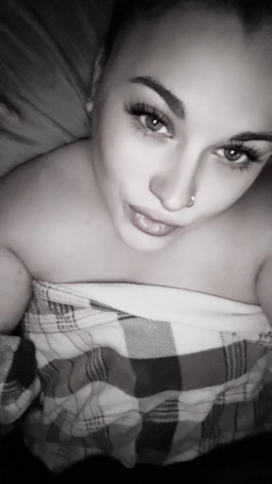 @Strongmommaof4
