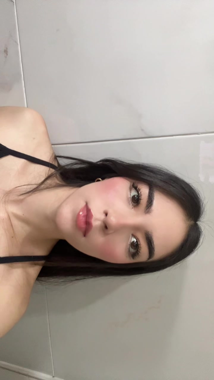 @Nessa🎀