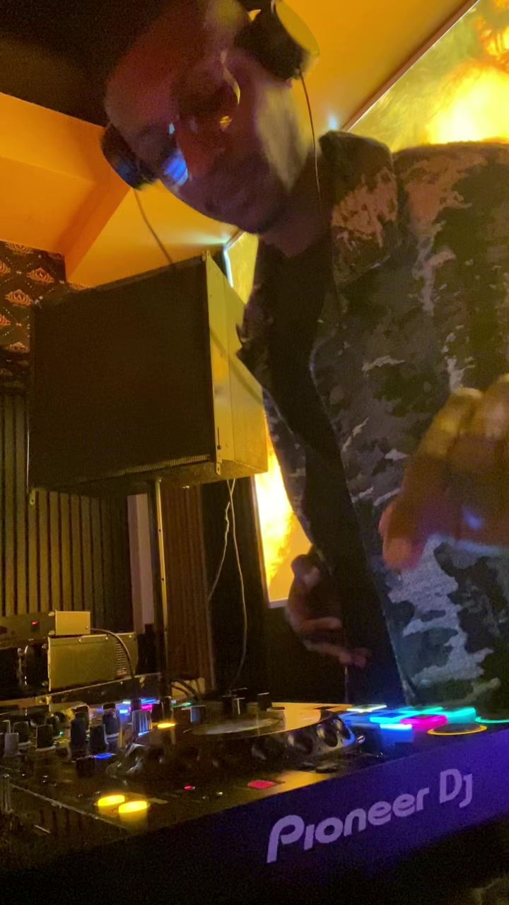 @PelleDeepKingWrld