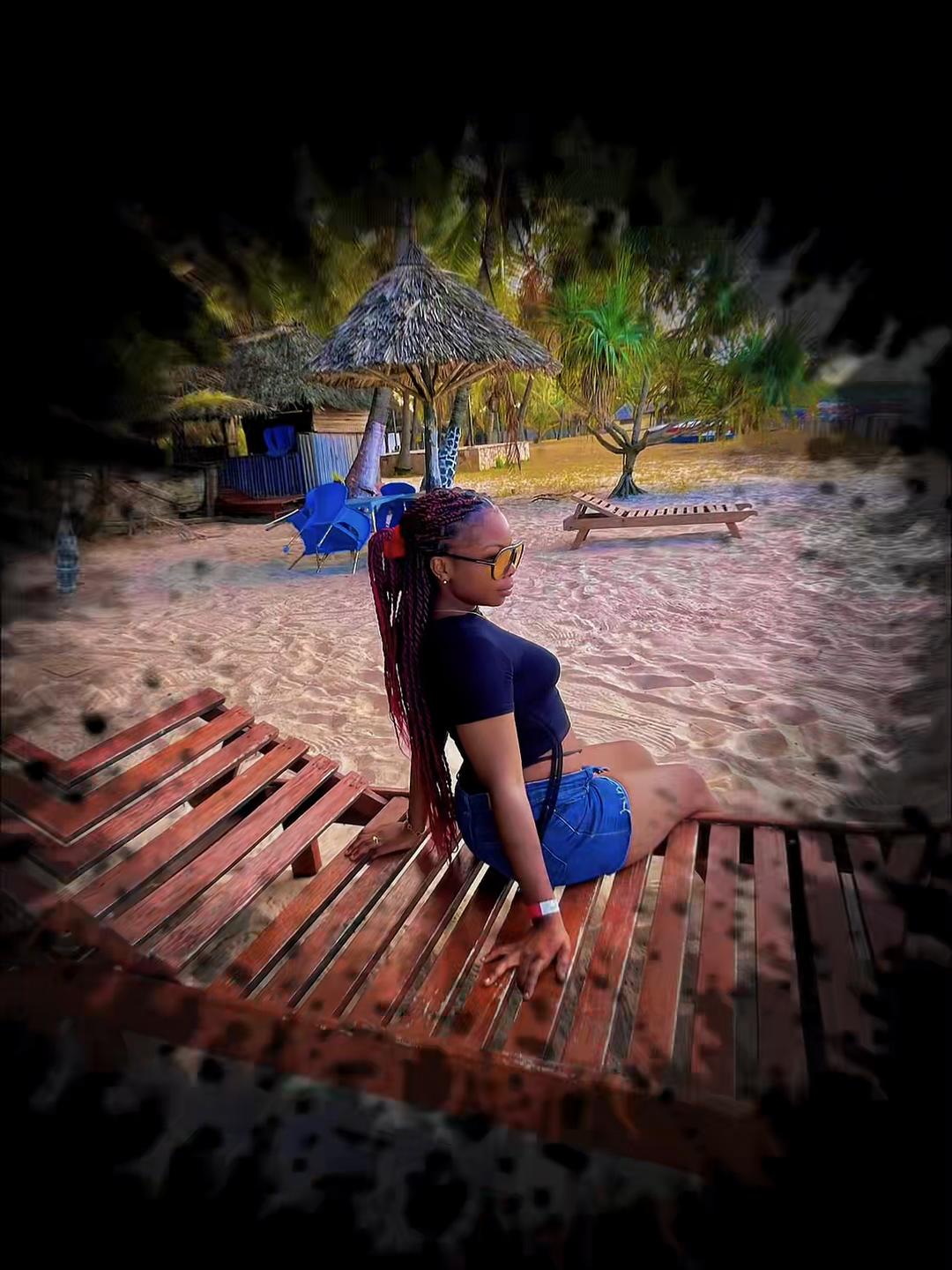 @🦋CALL ME CHOCOLATE🦋