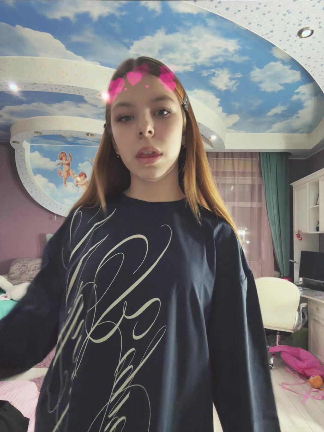 @vikkiiqw🥂