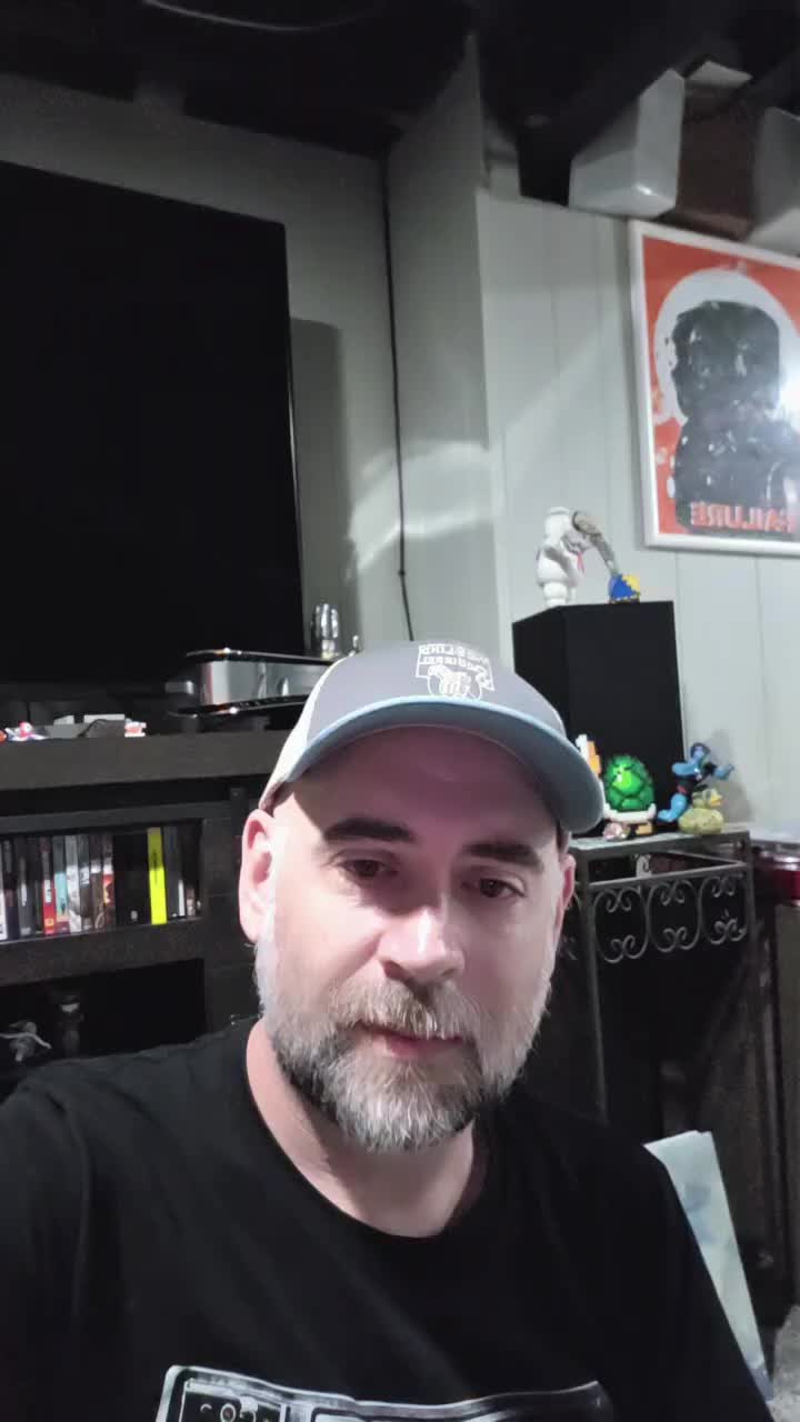 @OneOfThemIsMe