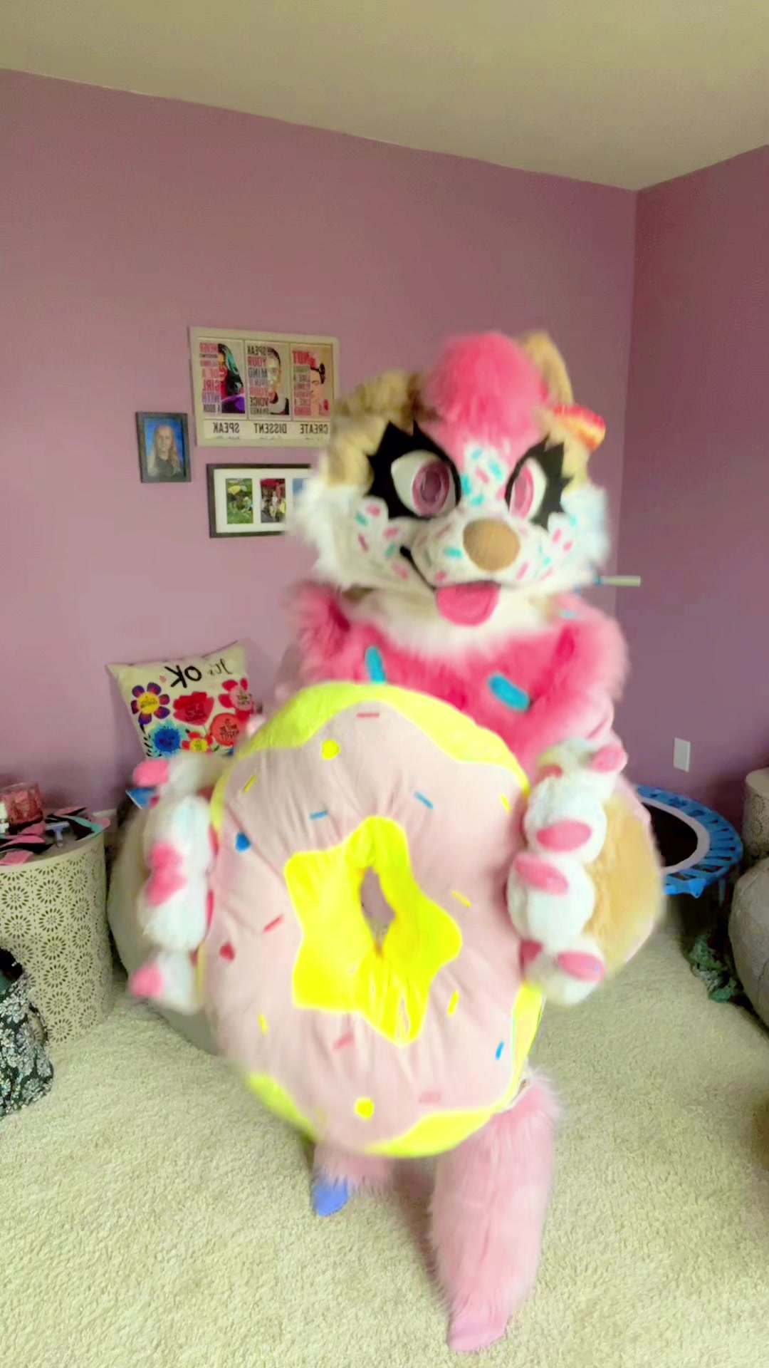 @Lottie The Dunkin Doggo