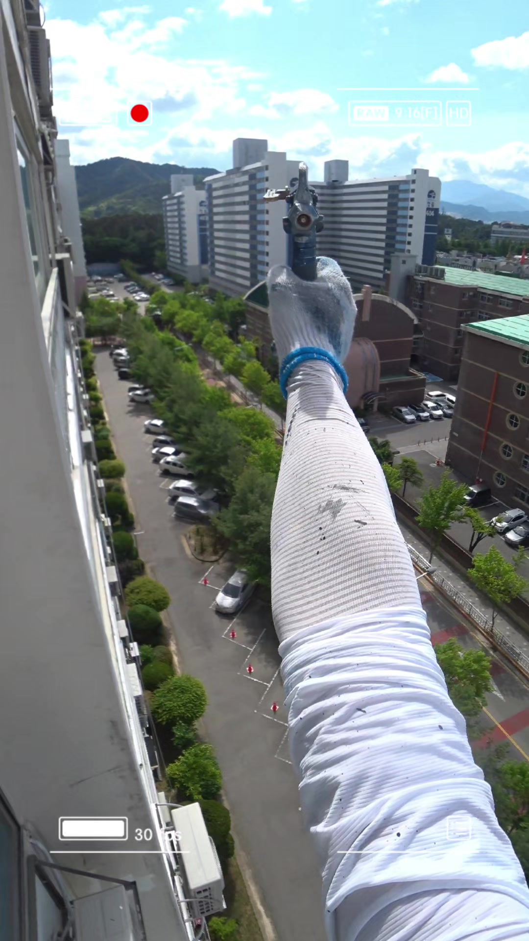 @𝚃𝚜𝚘𝚢 𝙳𝚒𝚖𝚊𝚜☘️🧗♂️