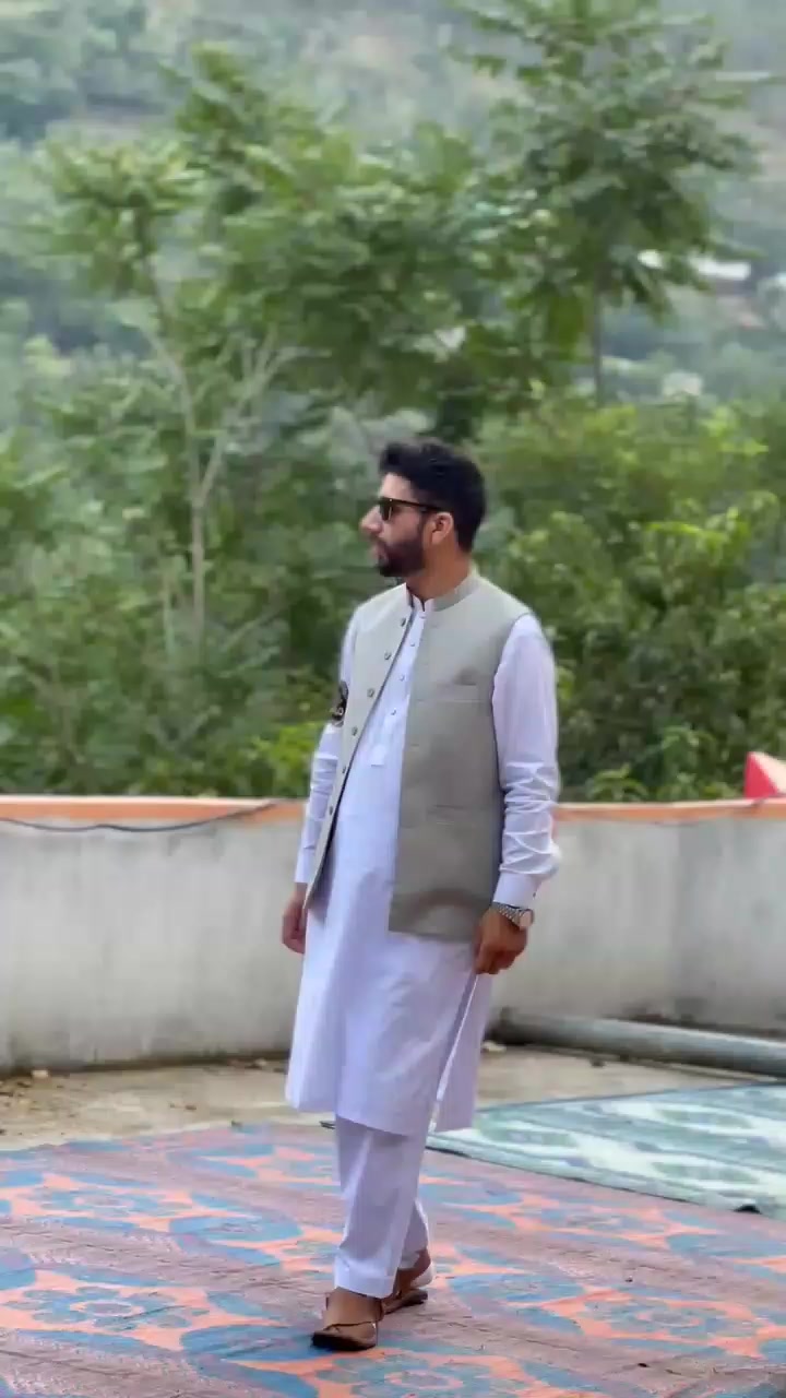 @Khan Baba