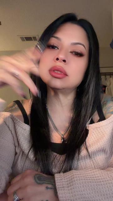@heatherluvslyrics🧿