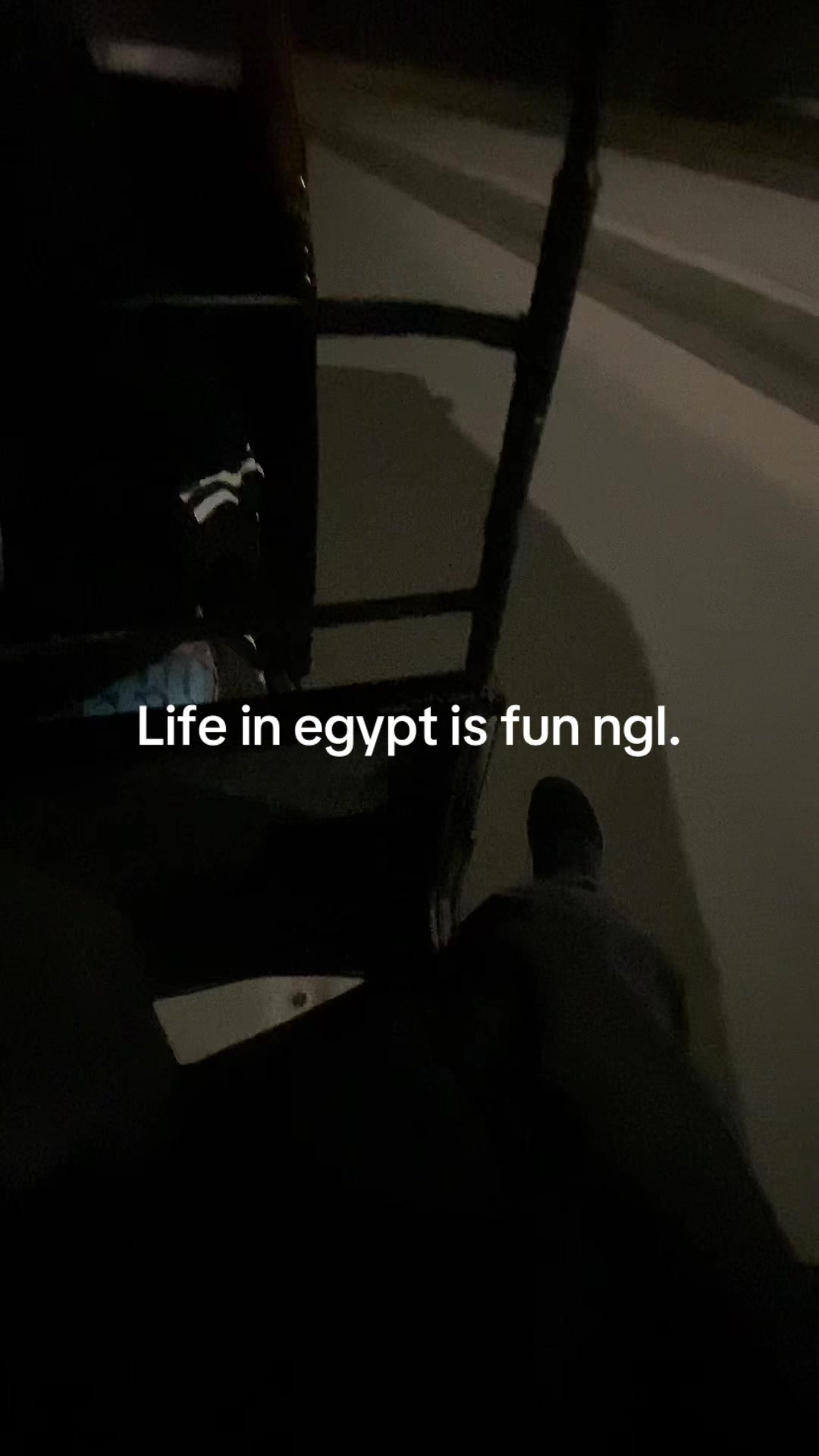 @LE0N