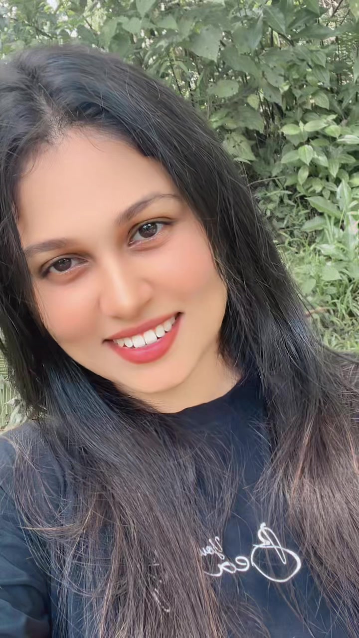 @Tharu__xshi ♥️💐