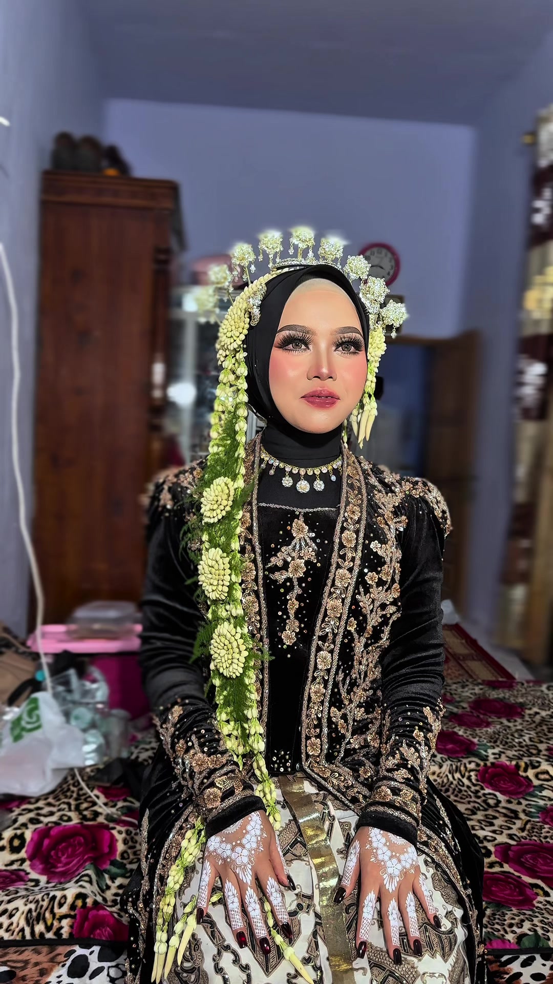 @HIEKMAA MAKE UP JEMBER