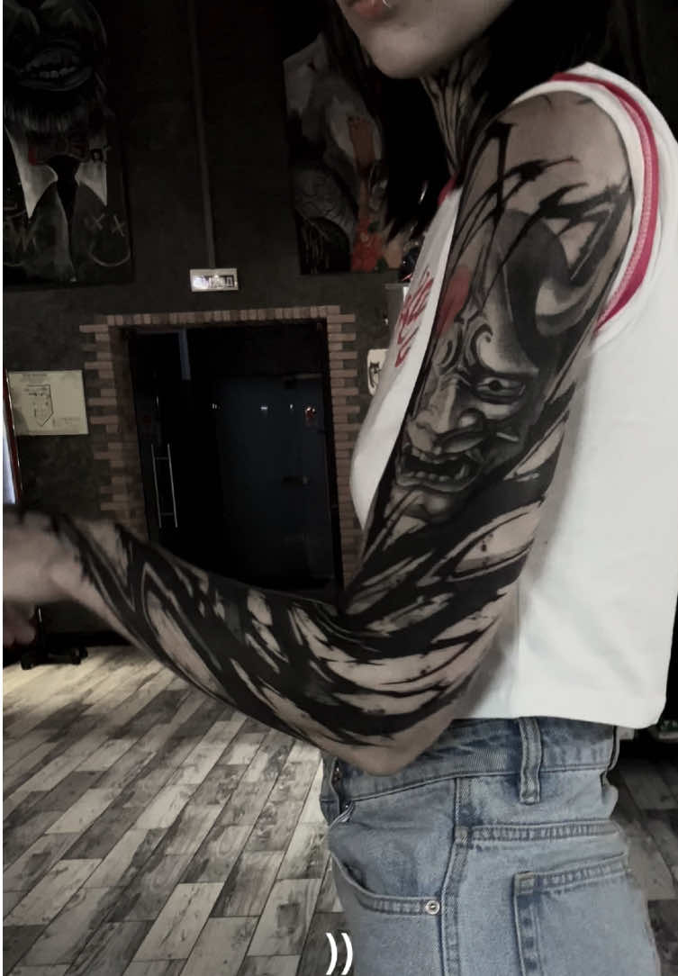 @goddamn.tattoo