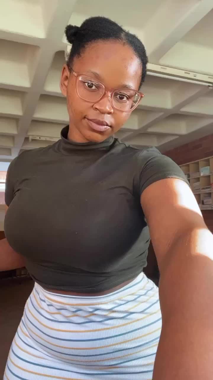 @WAMAMA WAKO HAPA