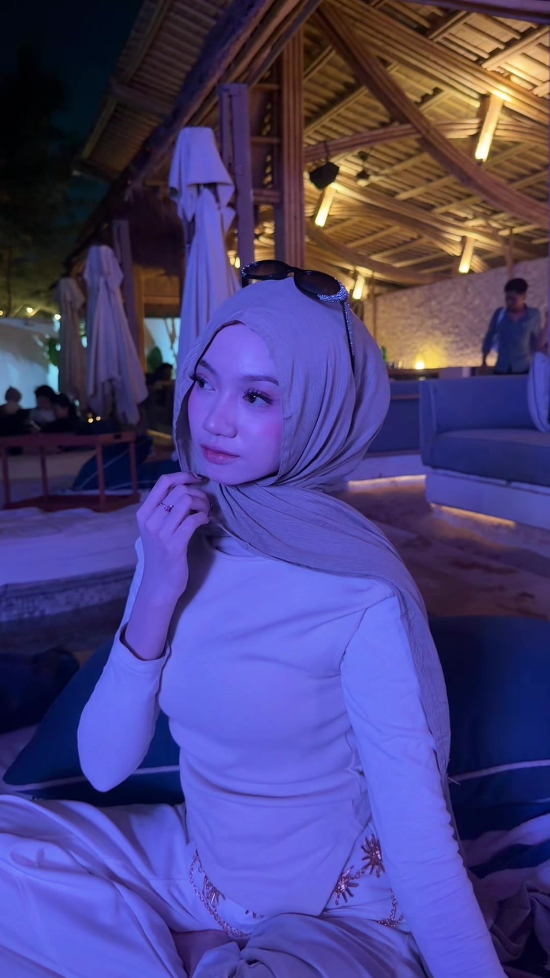 @zauraa