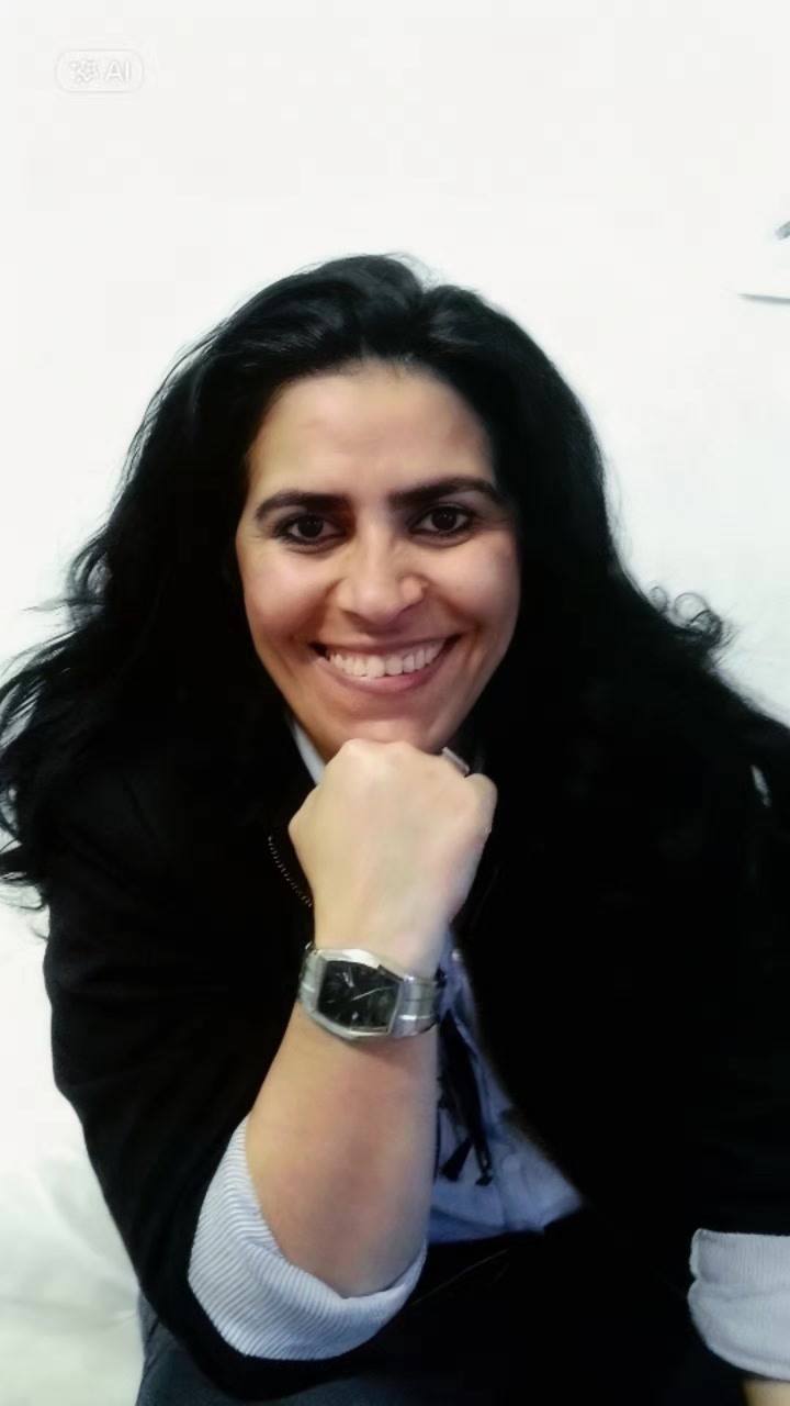 @RENATA LOURENZI🇧🇷🇵🇹🌈