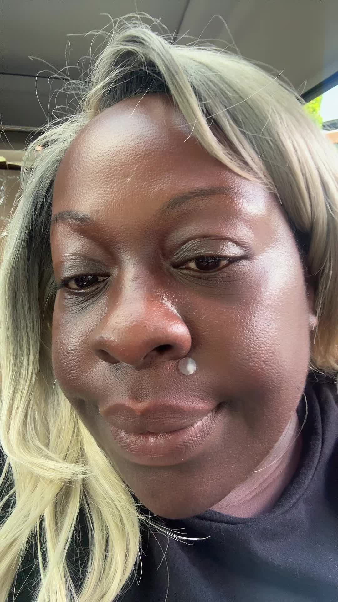 @newswithb