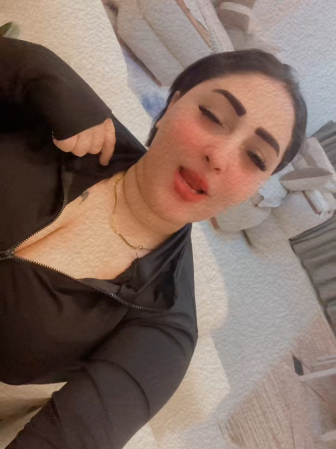 @Engy 💋♥