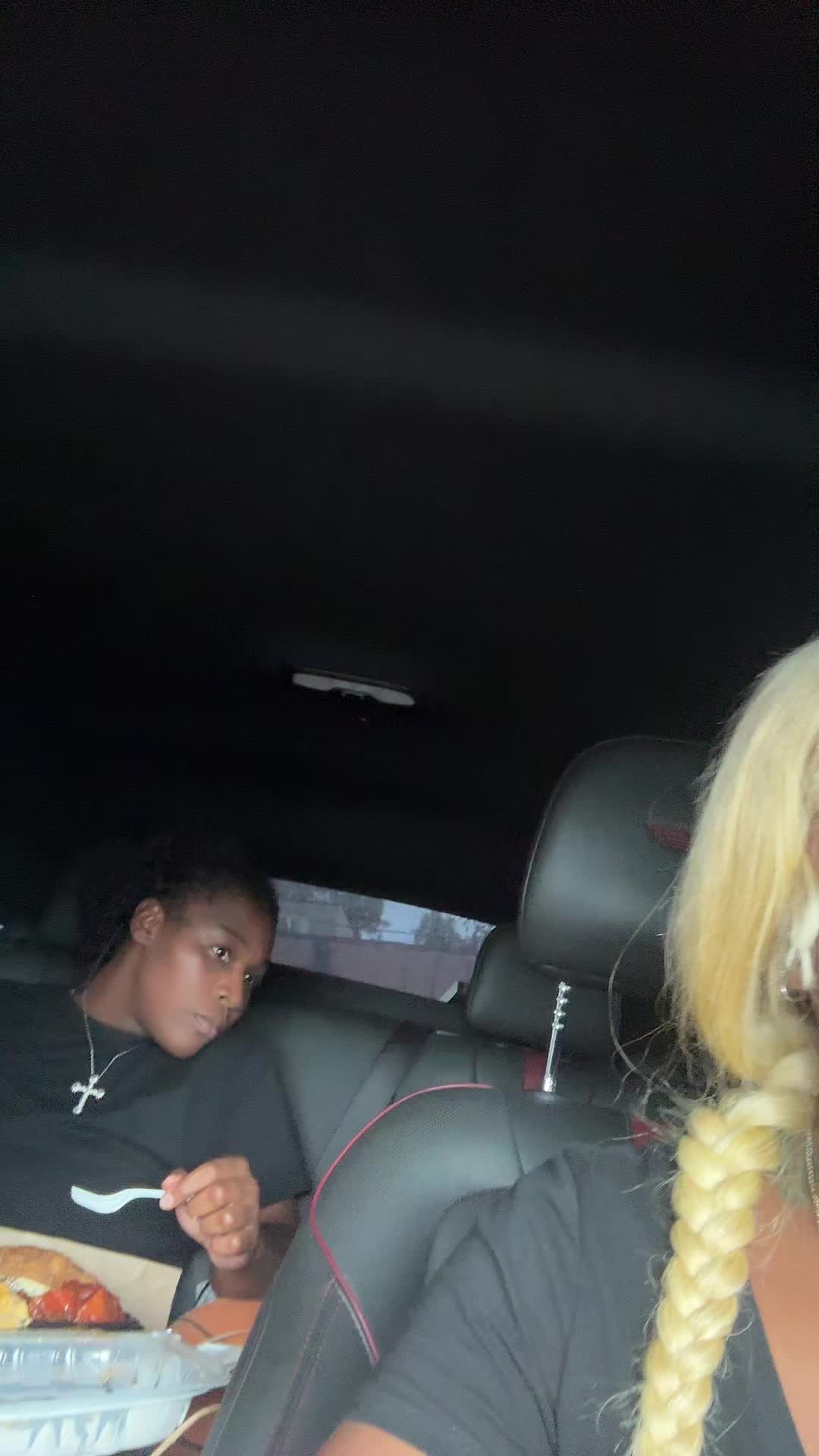 @sirtoura