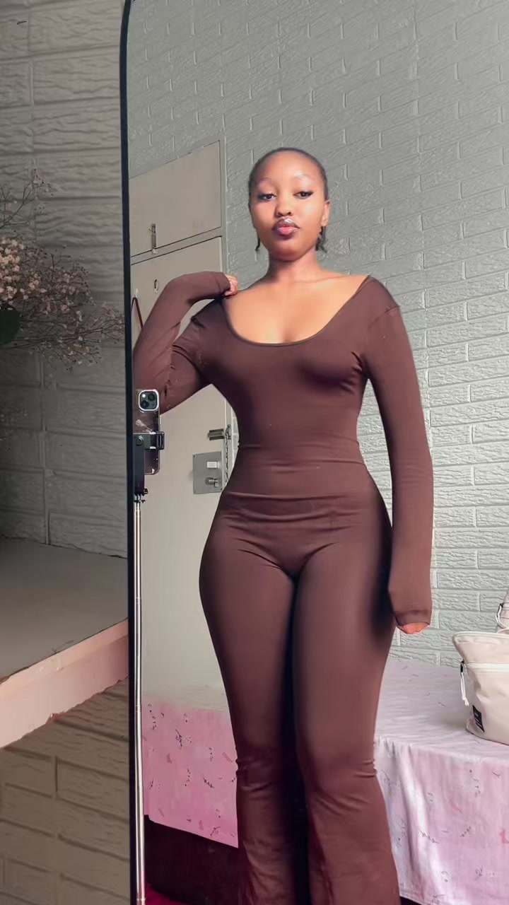 @Asanda