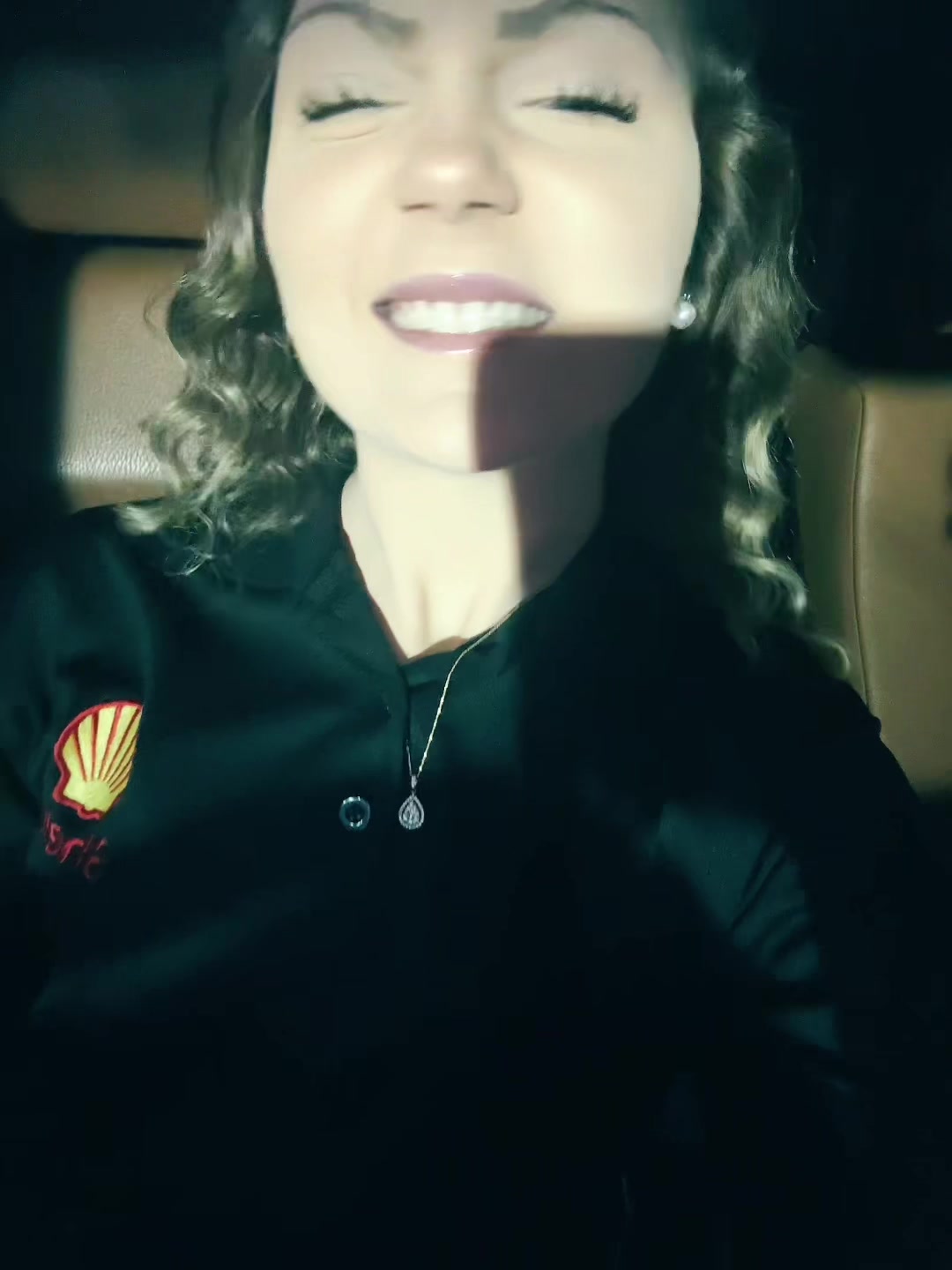 @𝑪𝑰𝑨𝑹𝑨💋