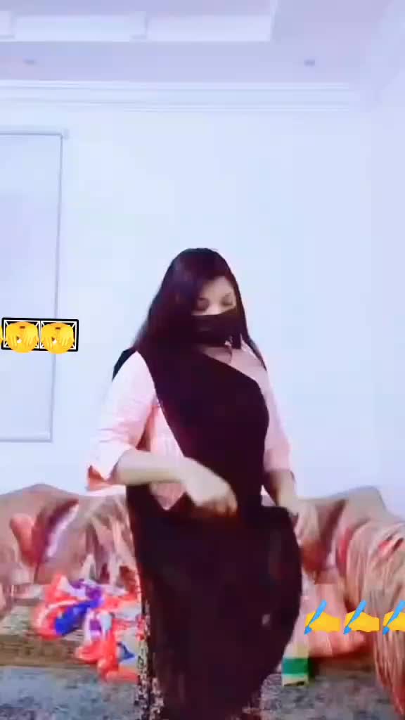 @Nabila Ahmed officialđ°đļđĻ
