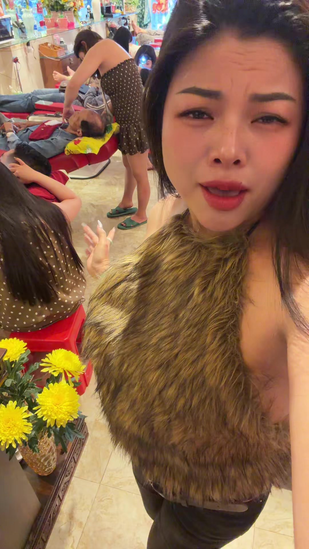 @HỚT TÓC NAM THẢO NGUYÊN Q4