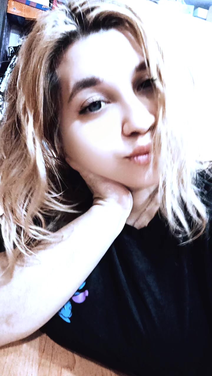 @꧁♡tanya♡꧂