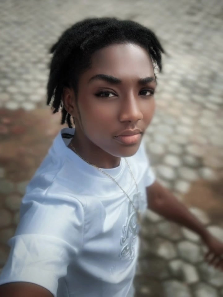 @iamzerry_linga
