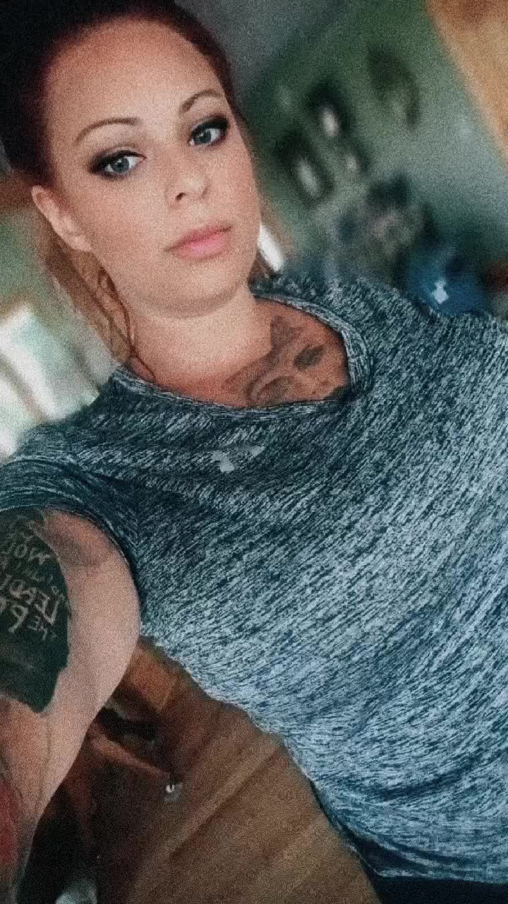 @Courtney🖤🩶🤍