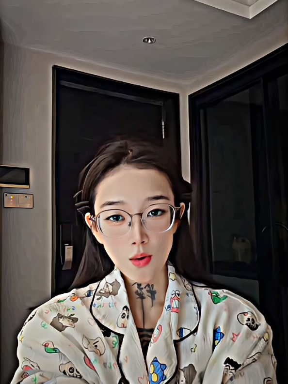 @𝕷𝖆𝖉𝖞𝖘𝖙𝖆𝖙𝖙𝖔𝖔