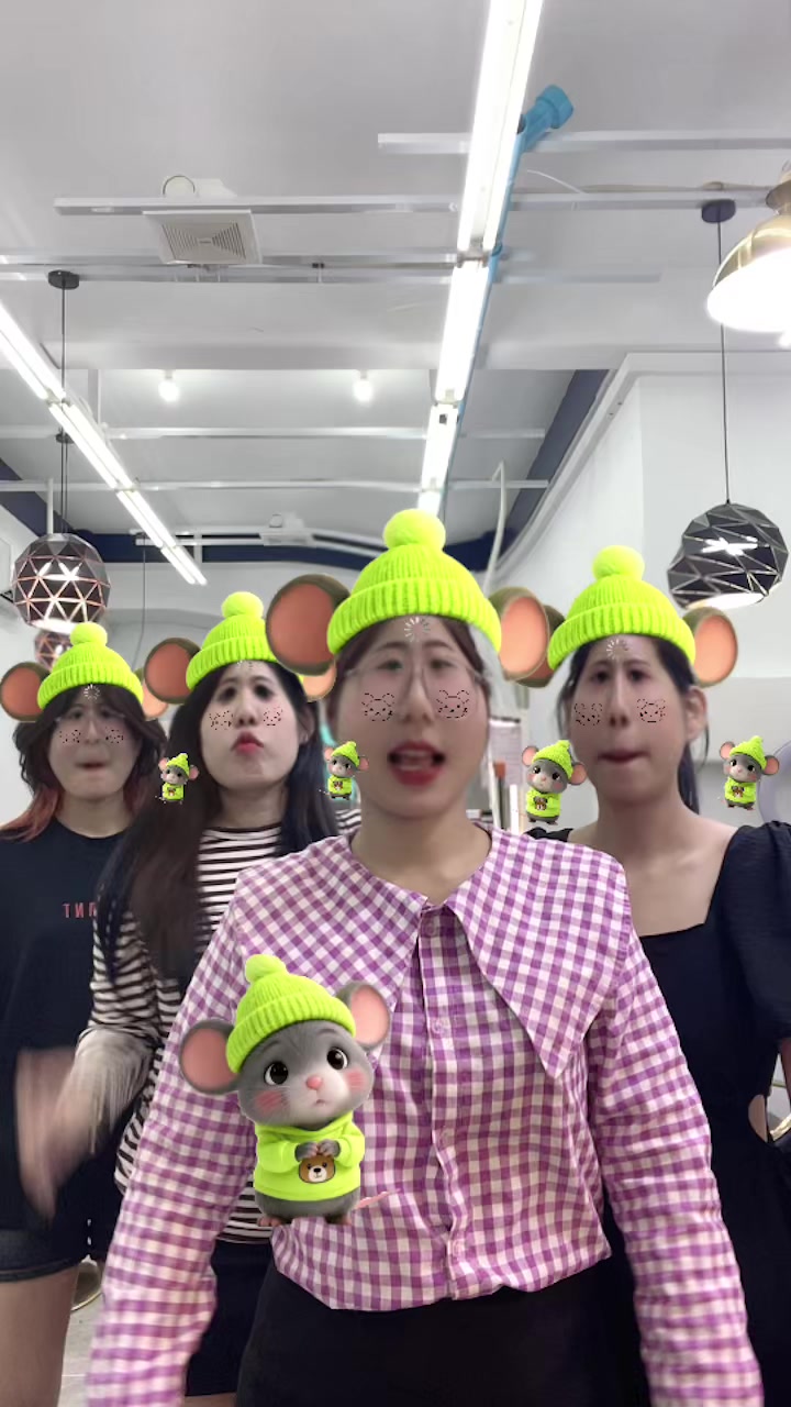 @๐โ๐ด๐๐ ๐ด๐โก๐Official2.1M