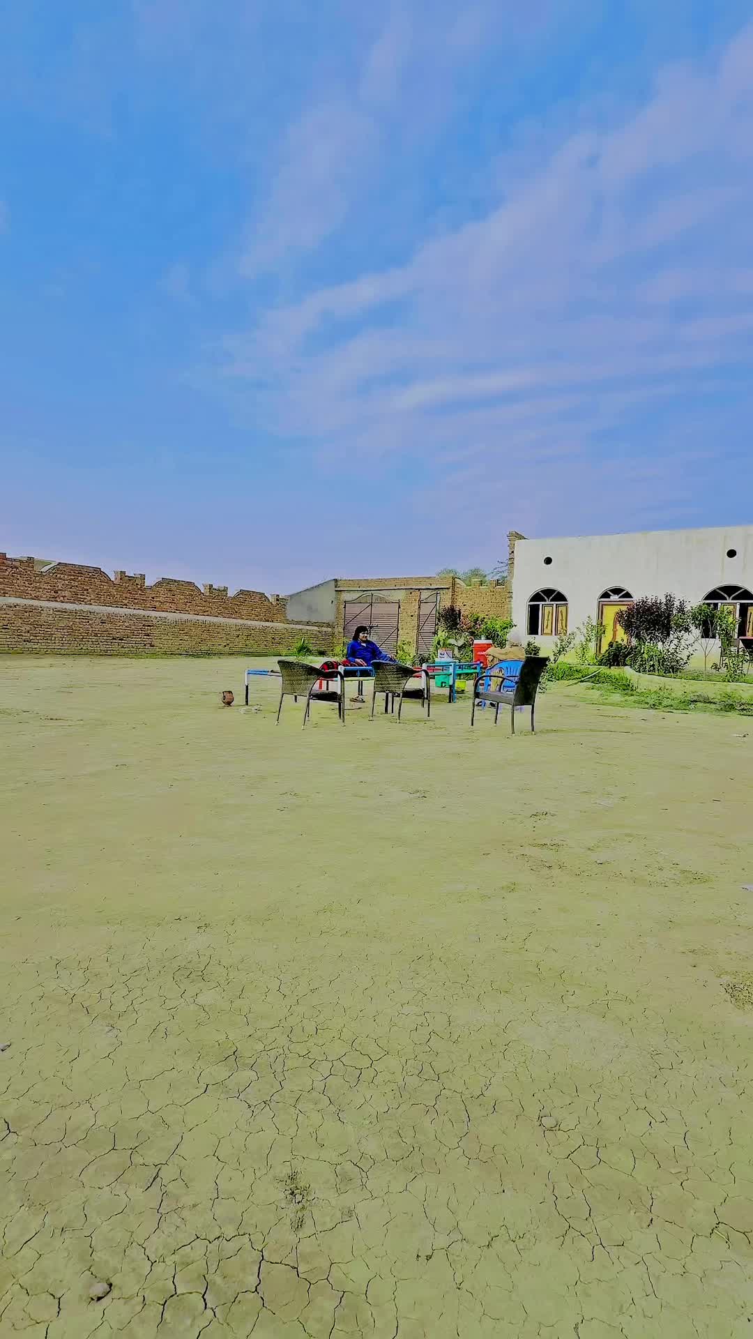 @KHAN LALA