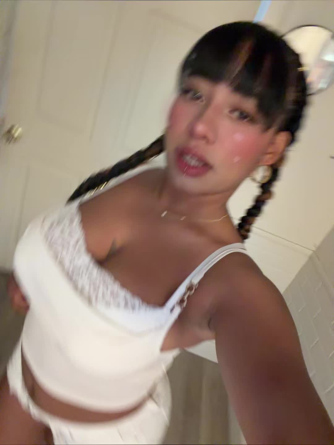 @Yailinbby
