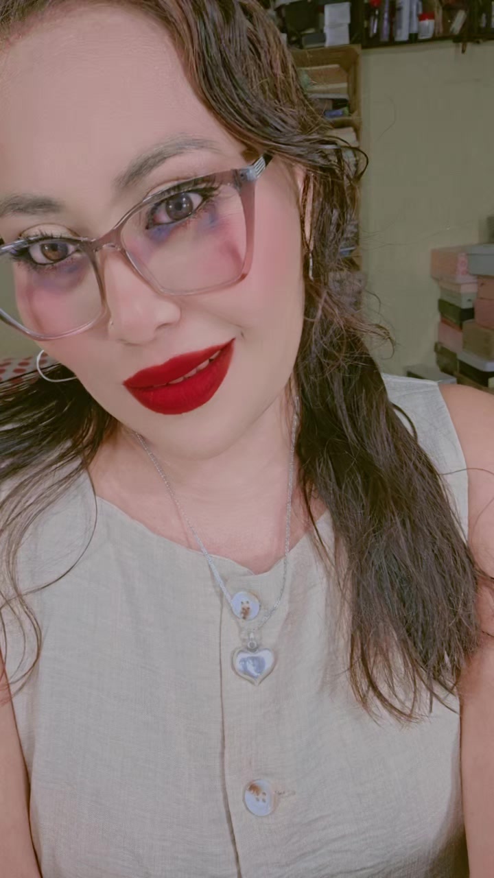 @Lucesita Juarez