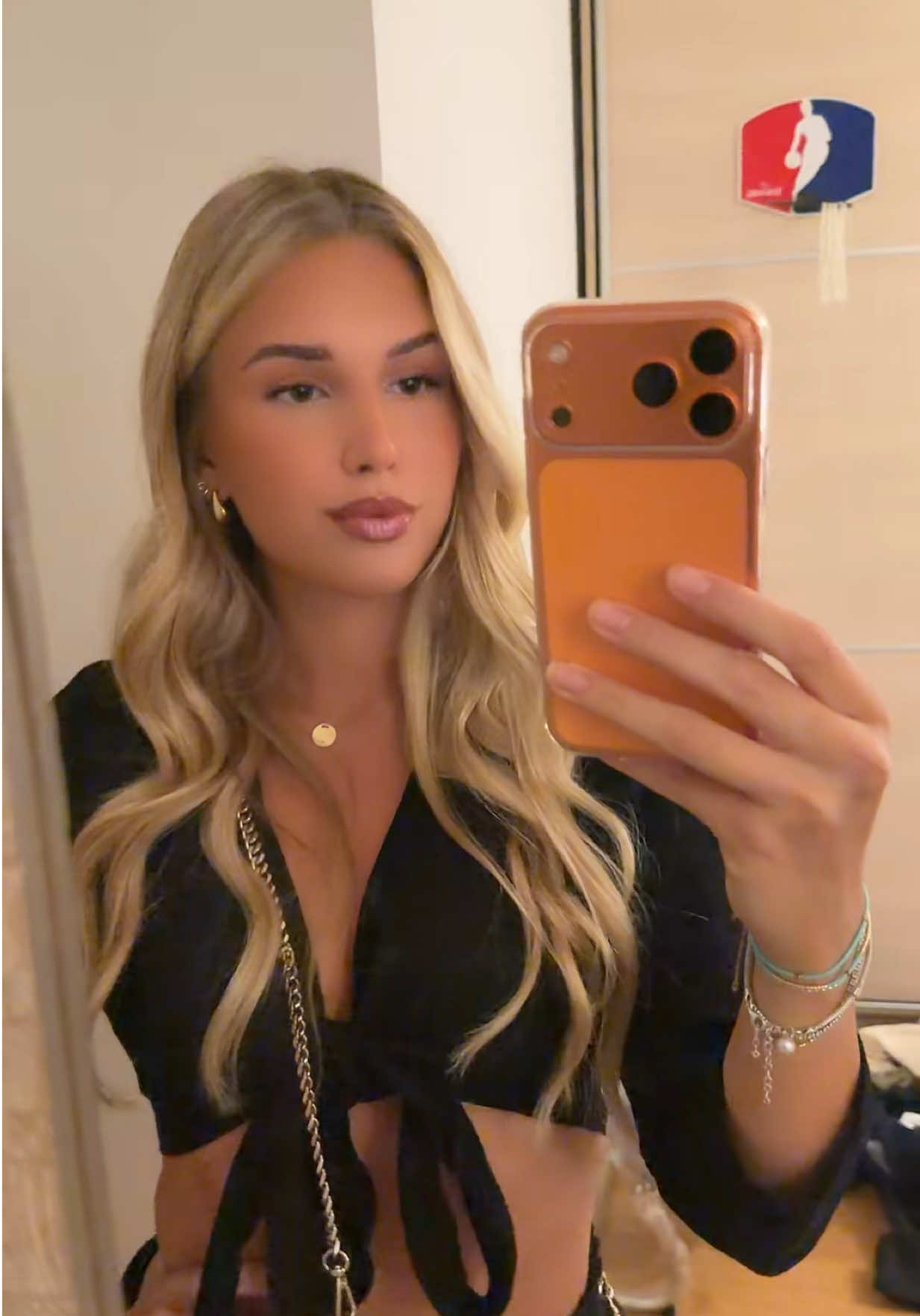 @nina