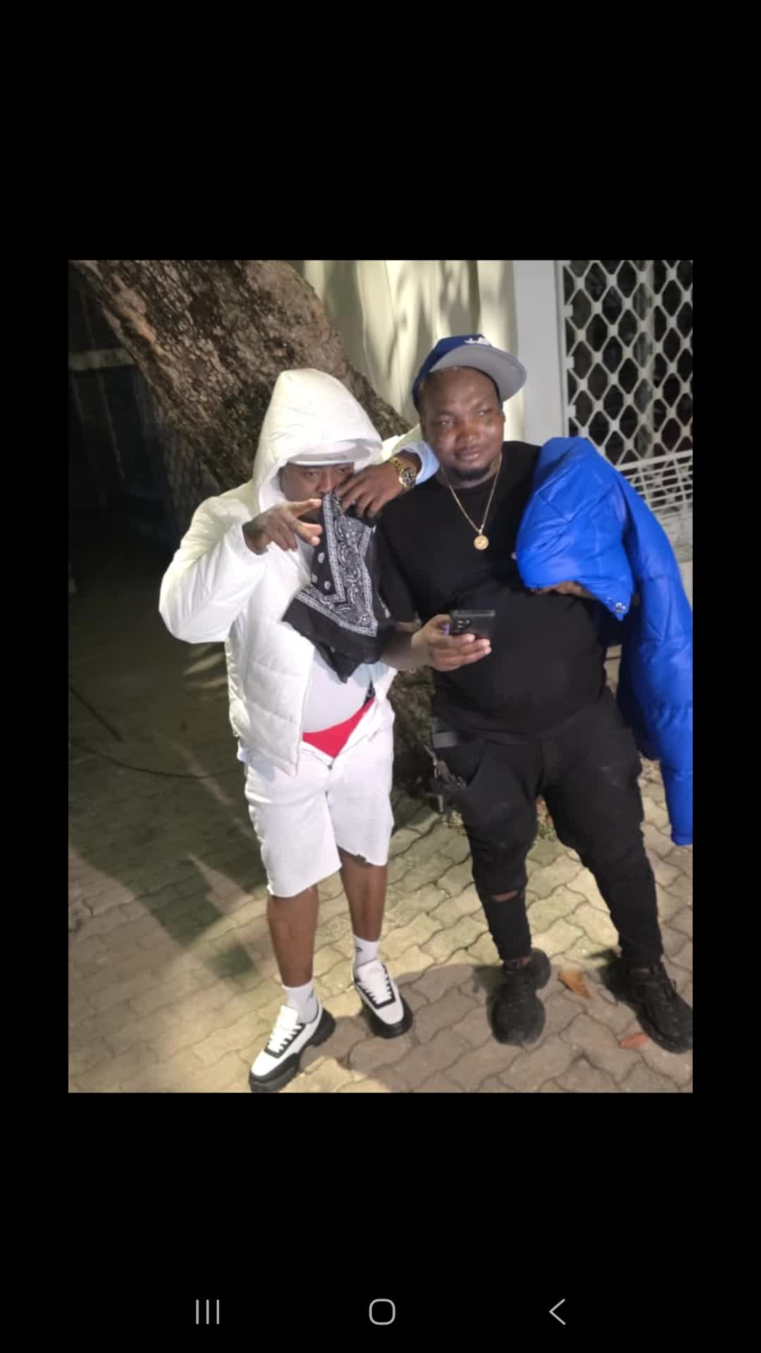 @P&egrave;se 5 segond