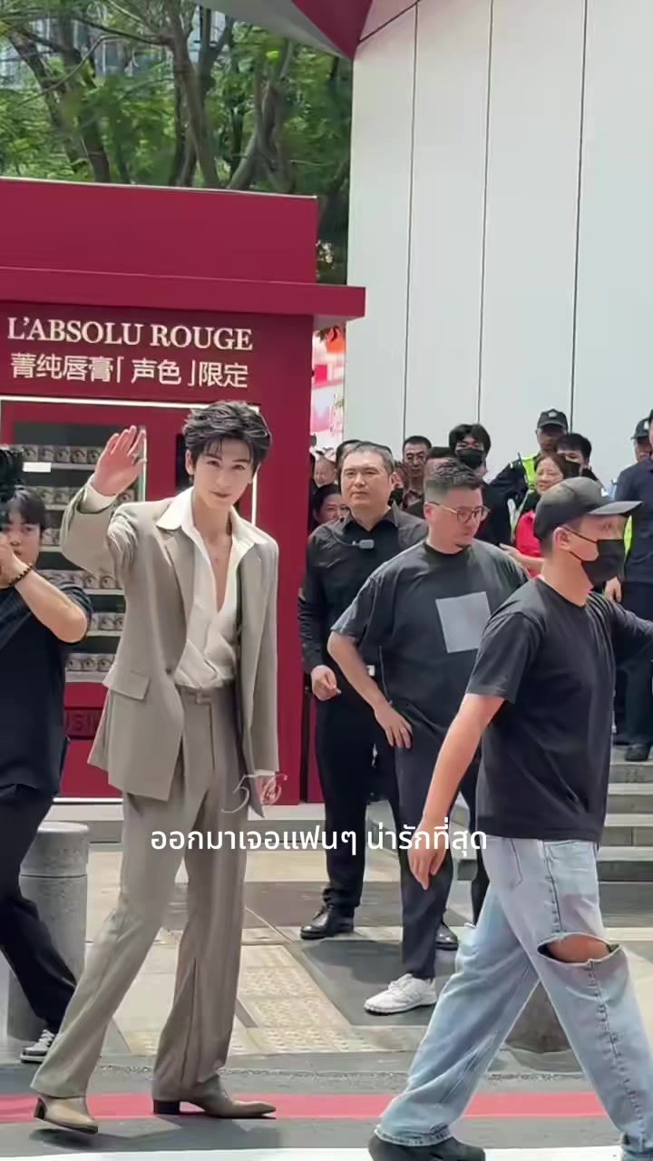 @LJZh^^