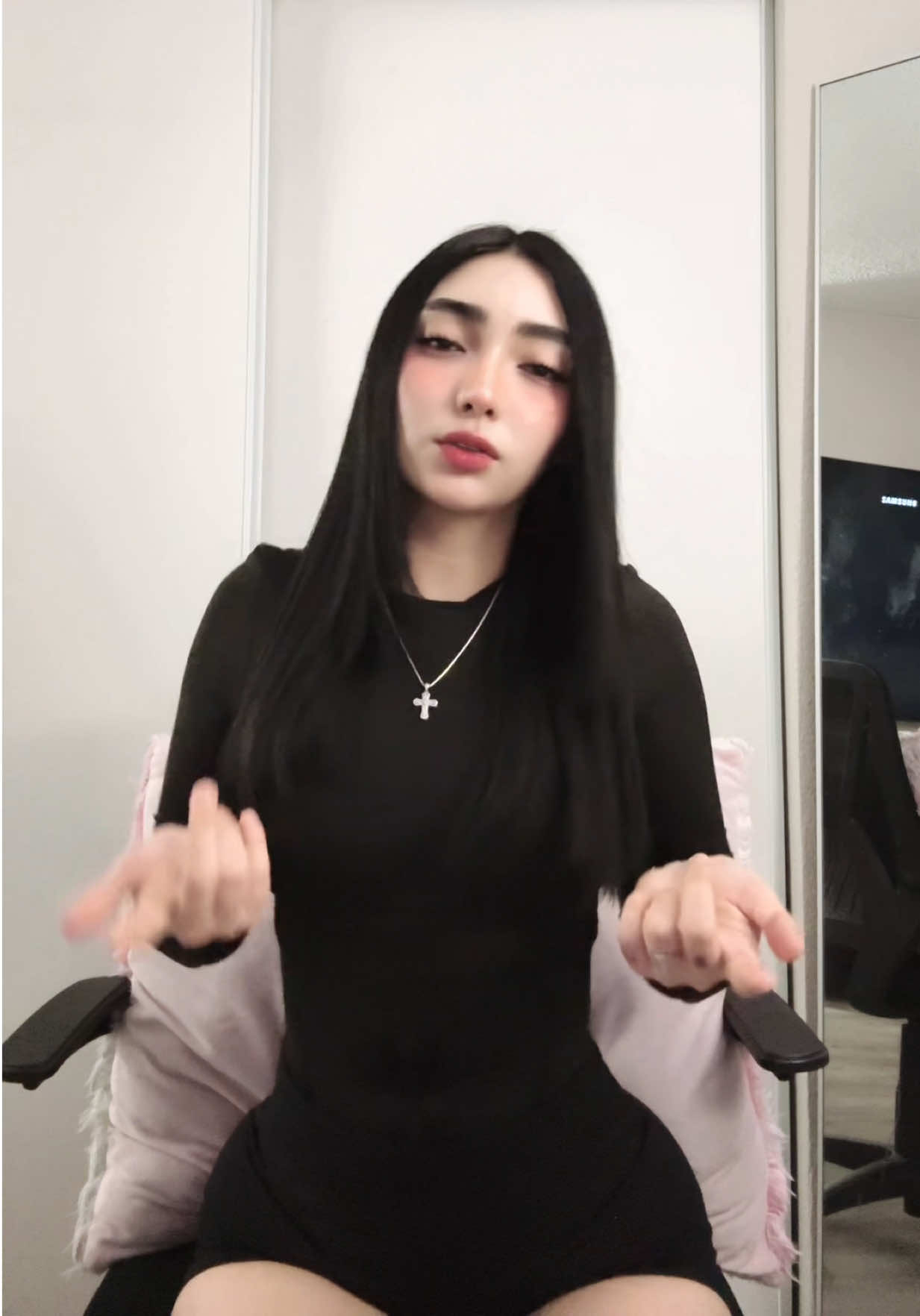 @๐
๐ฅ๐๐ช๐ฎ๐ข๐ญ๐_.๐ฉ๐ฅ๐๐ญ๐แฅซแญก