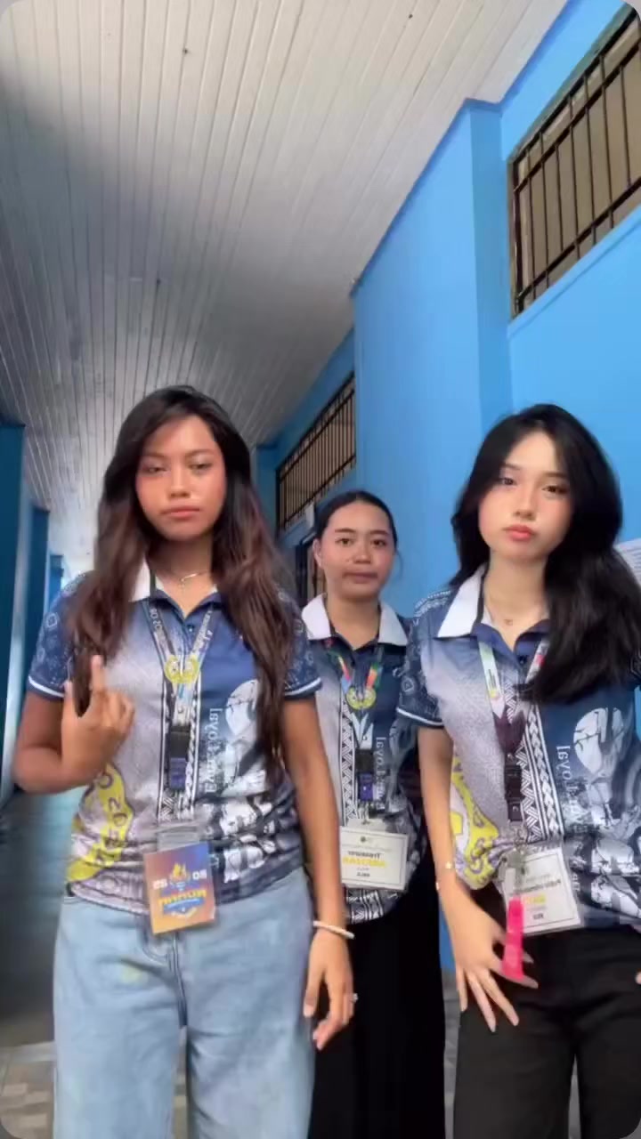 @eiz chua