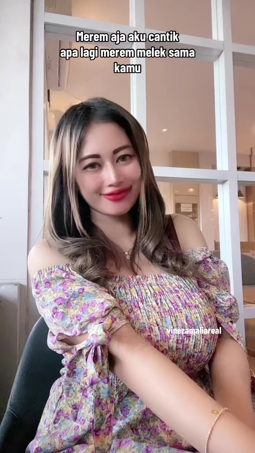 @VinezAmalia