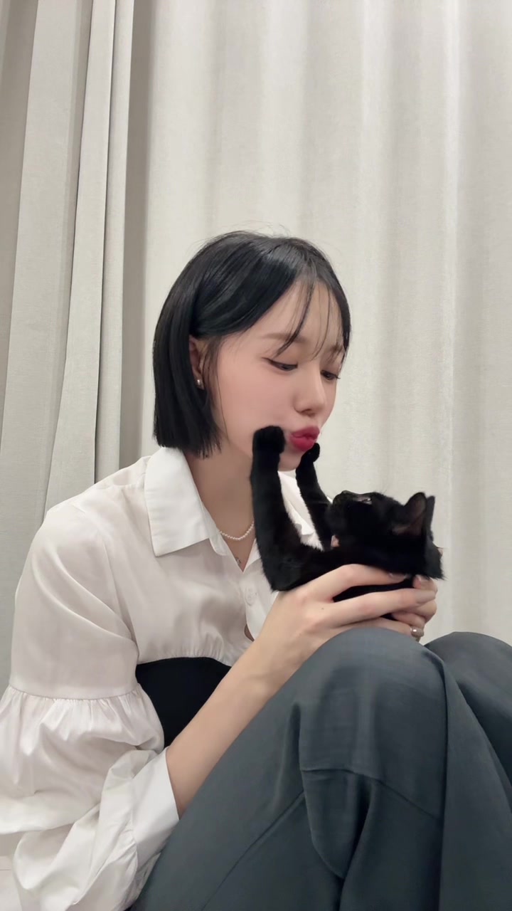 @굥이 MOON🌙