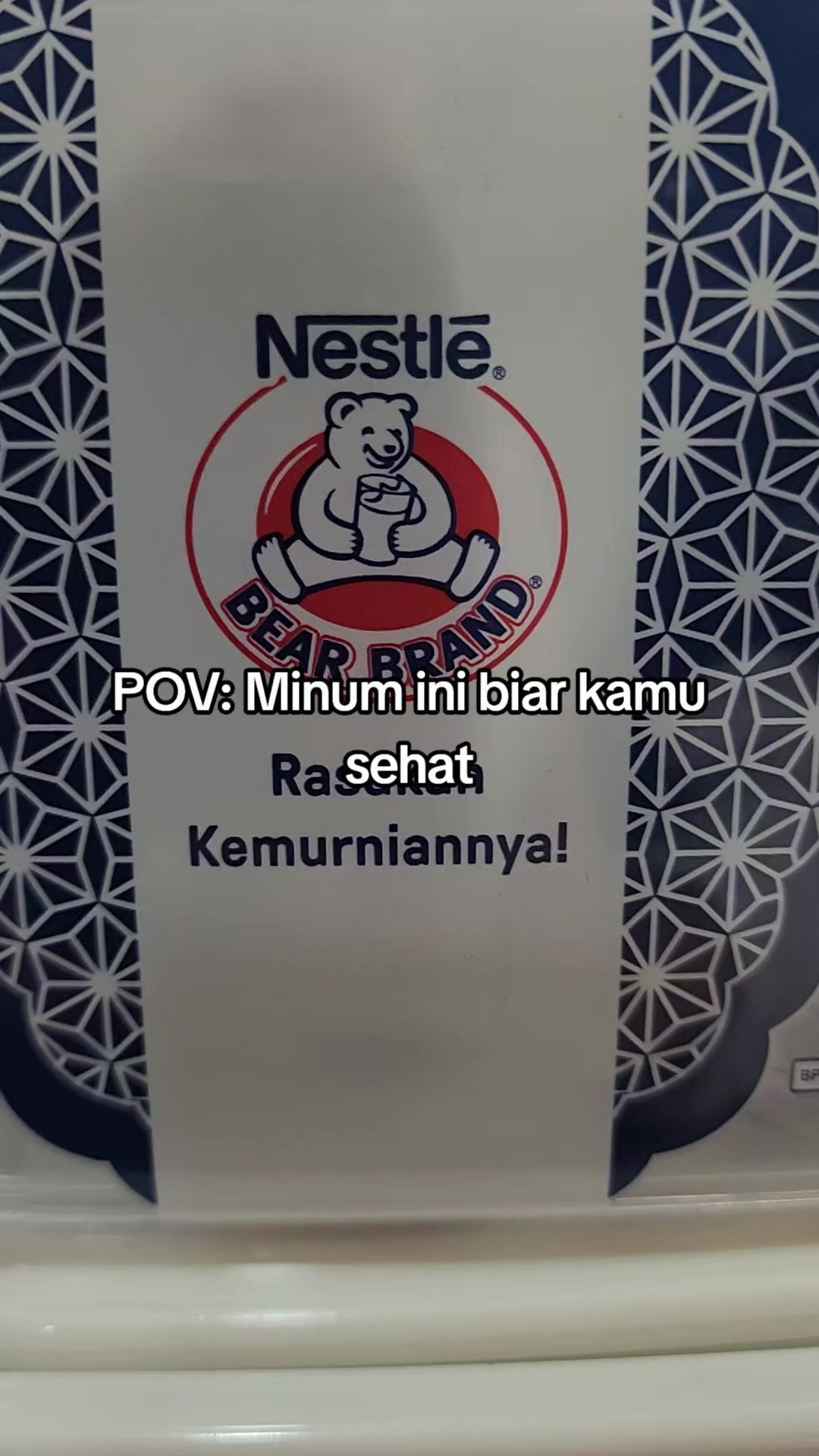 @vhyaast