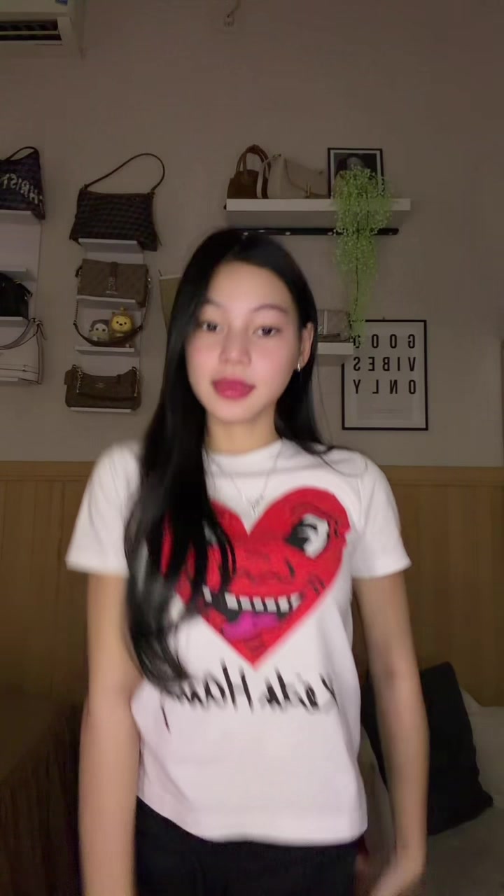 @queena_gadis