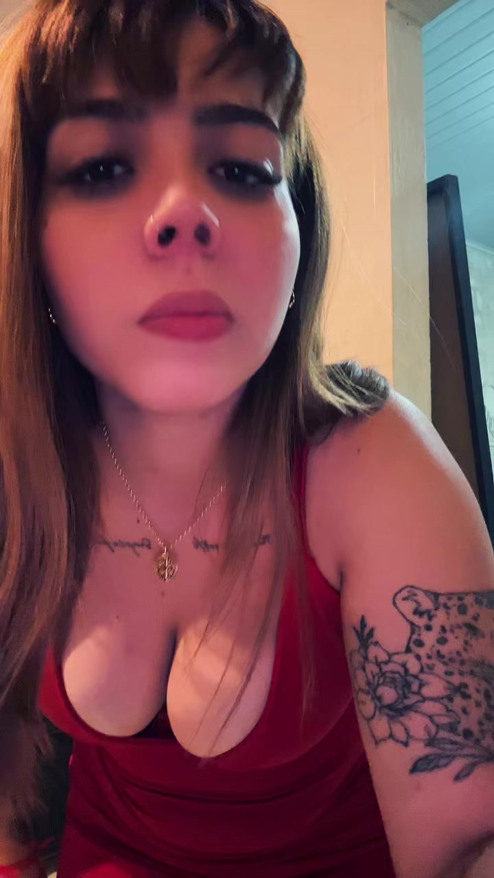 @Ana Vitoria Batista Souza