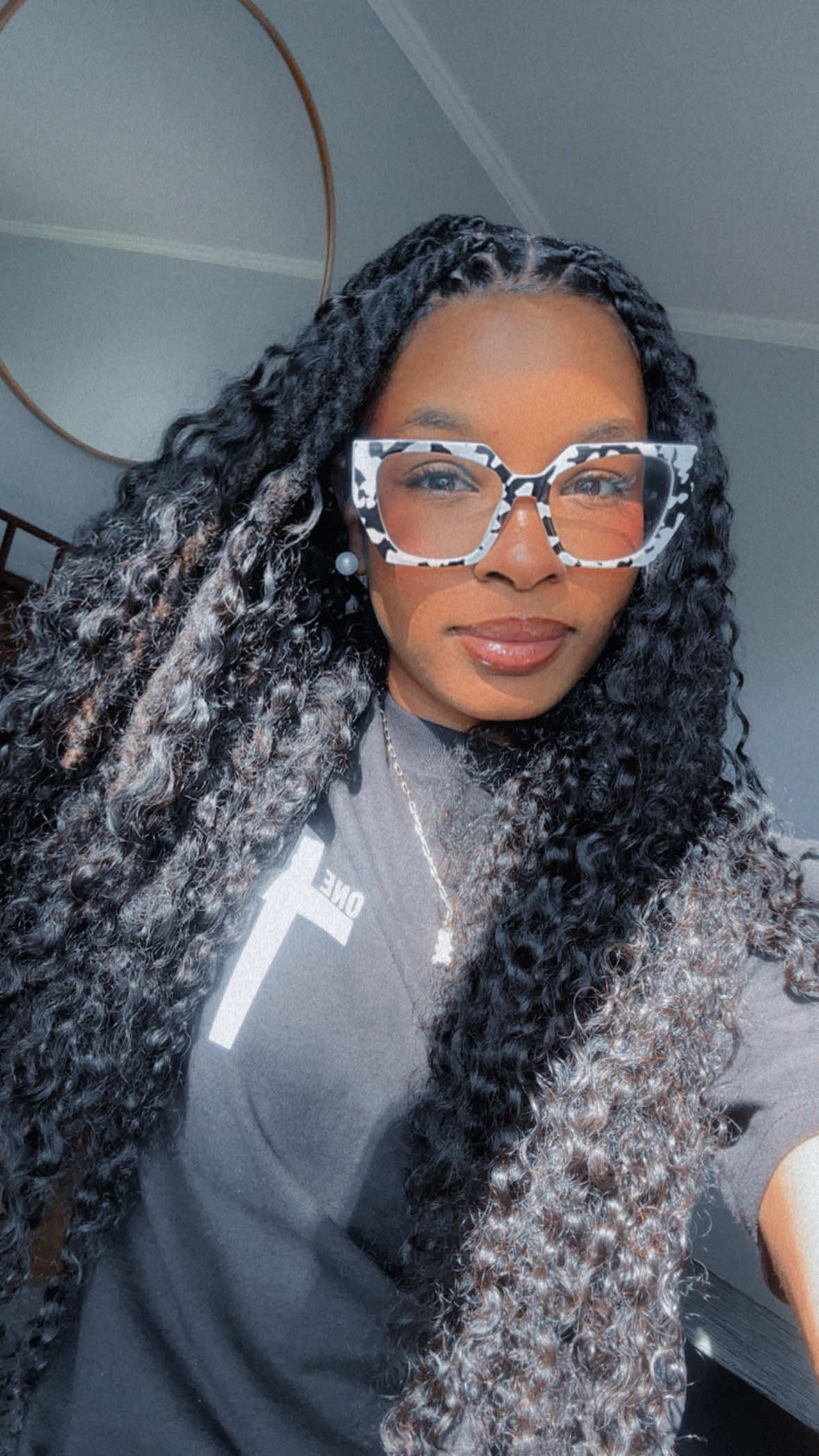 @authenticallyadera